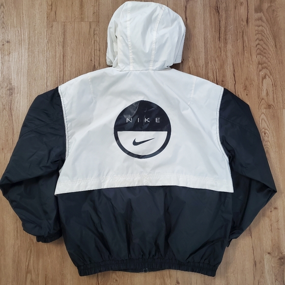 Vnt Nike jacket SKU131 - Picture 3 of 5